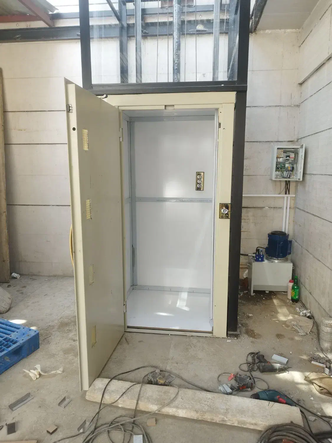 دنیای بالابر هیدرولیکی|مصالح و تجهیزات ساختمان|کرج, شهرک امیر المومنین|دیوار