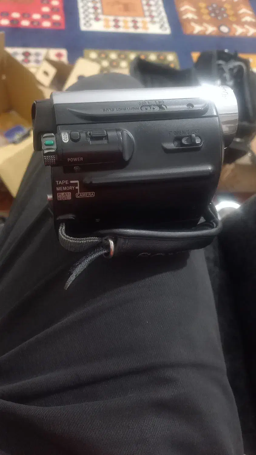 دوربین‌فیلمبرداری|دوربین عکاسی و فیلم‌برداری|فیروزآباد (فارس), |دیوار