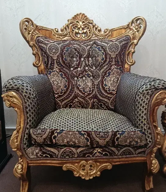 مبلمان سلطنتی 9نفره باجنس چوب گردو  سه عددمیزعسلی|مبلمان خانگی و میز عسلی|سراب, |دیوار