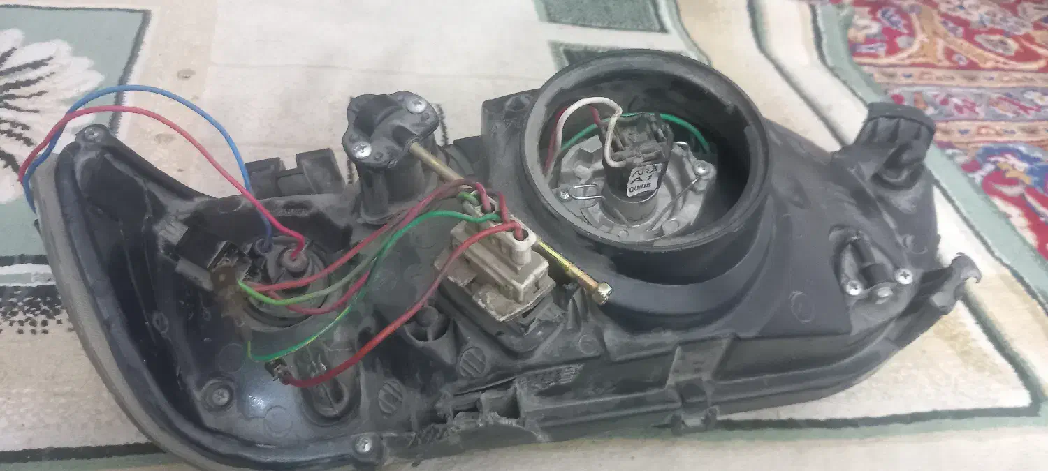 چراغ|لامپ و چراغ|تربت جام, تیپ ۳۸ زرهی تربت جام|دیوار