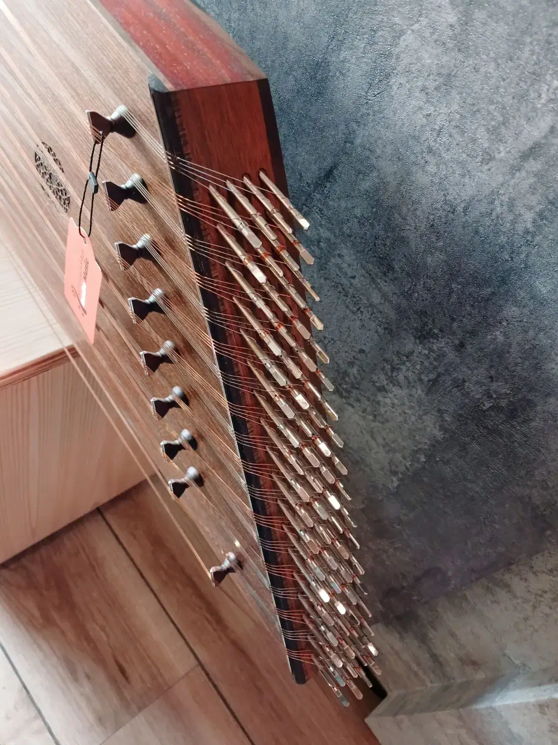 سنتور موسوی آلپی گردو مکزیکی|سازهای سنتی|قزوین, |دیوار