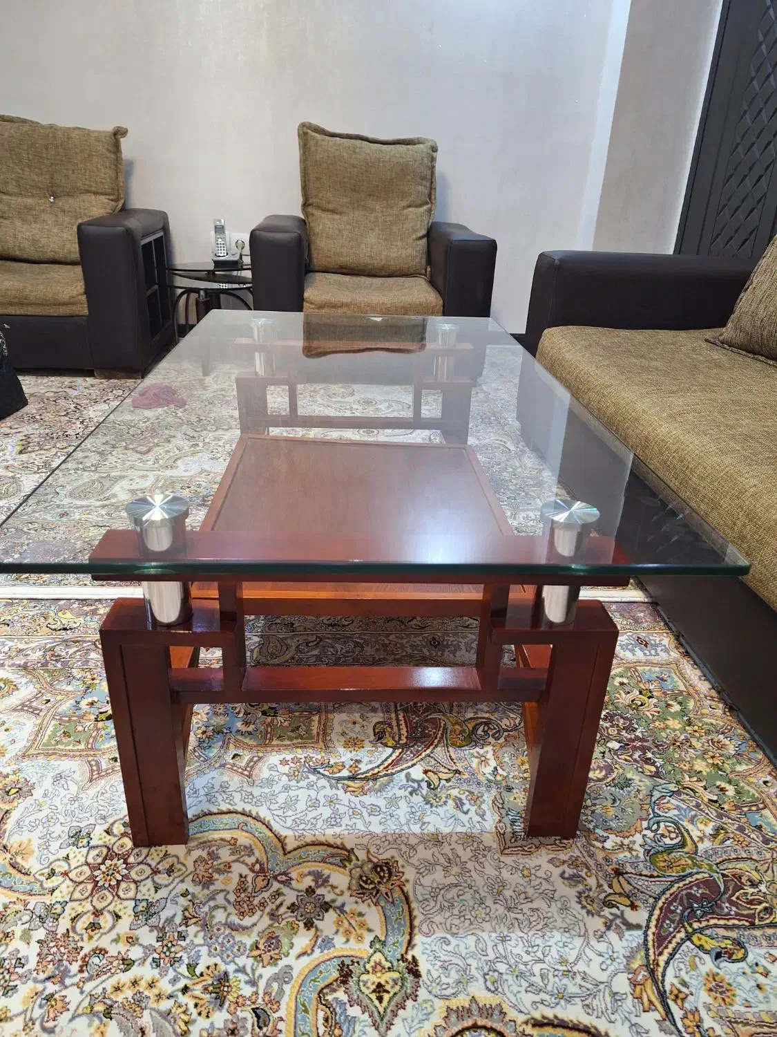 میز جلو مبلی ترکیه ای /مبل تخت خواب شو|مبلمان خانگی و میز عسلی|تهران, سلسبیل جنوبی|دیوار