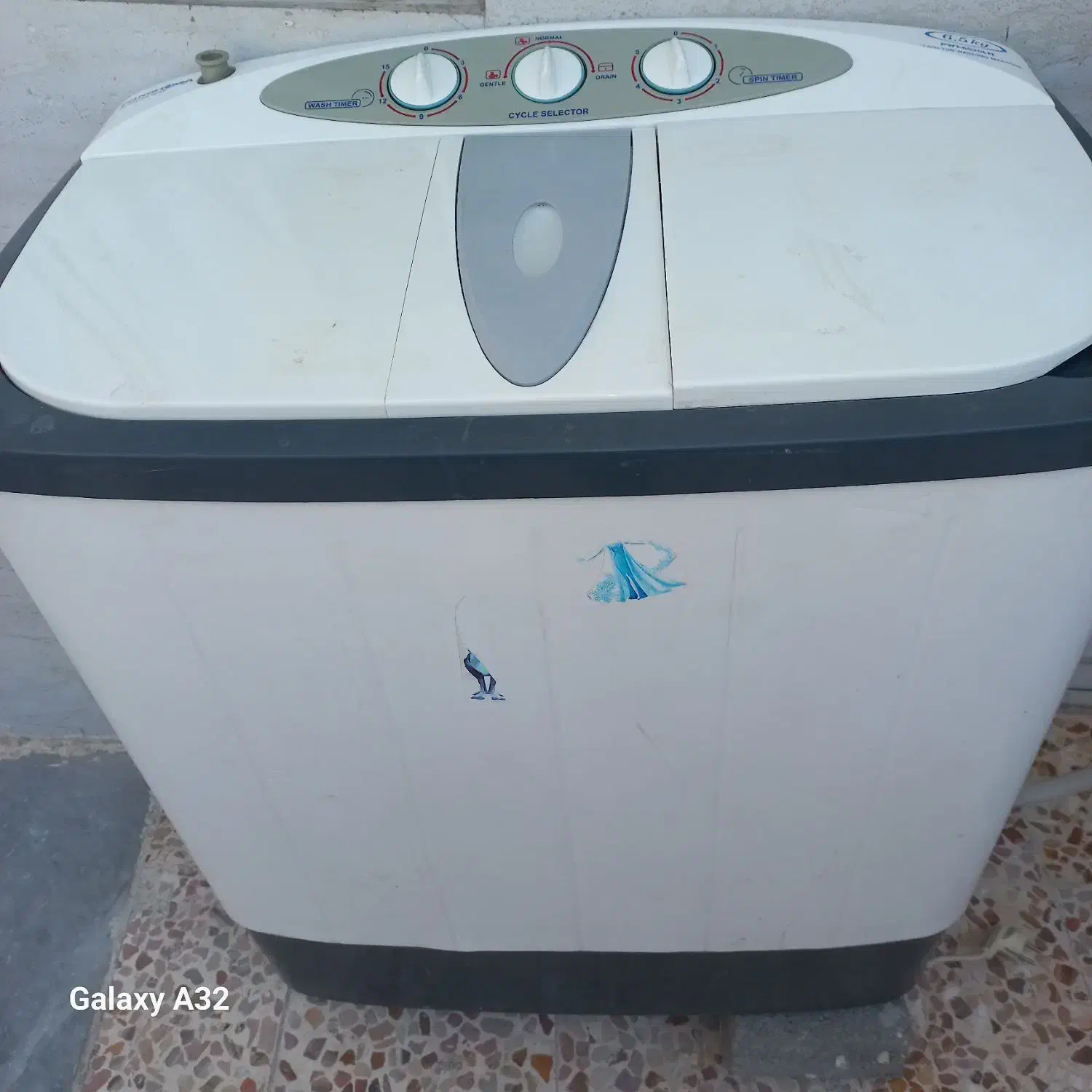 لباسشویی..۶ونیم کیلو .|ماشین لباسشویی و خشک‌کن لباس|ایذه, |دیوار