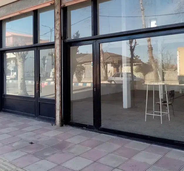 مغازه ۹۵ متری بزرگ بر اصلی سردار جنگل|اجارهٔ مغازه و غرفه|رضوانشهر, |دیوار