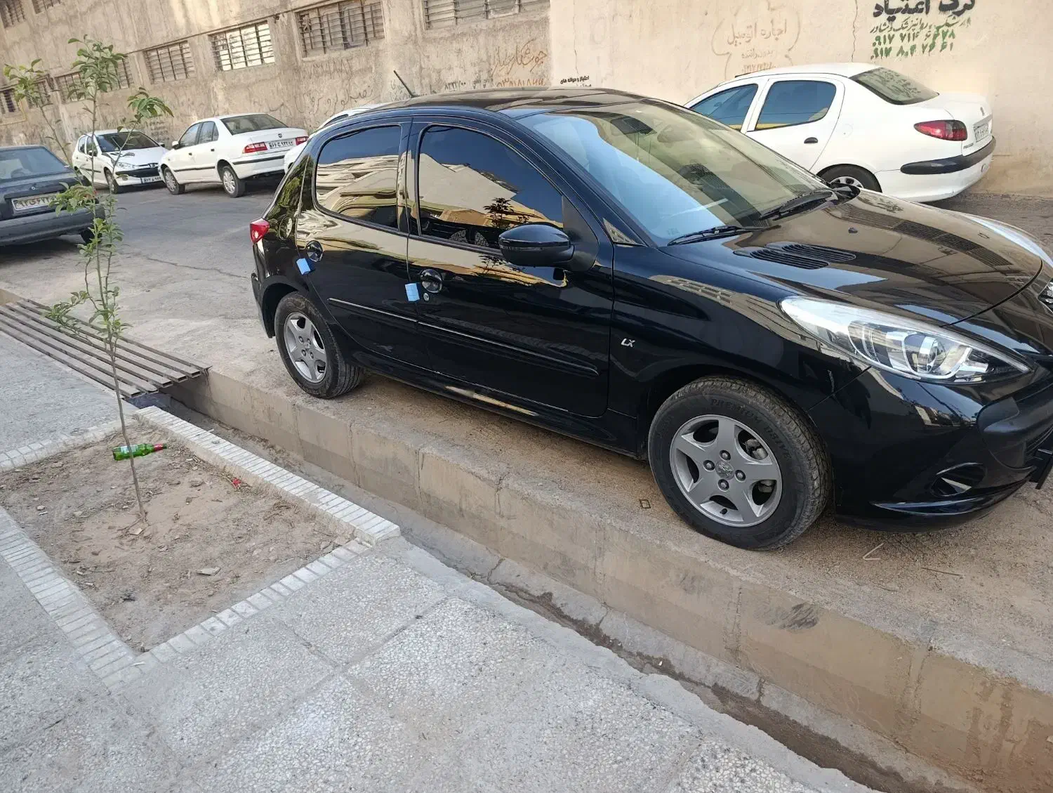 ۲۰۷پانا۴۰۱|خودرو سواری و وانت|شیراز, ریشمک|دیوار