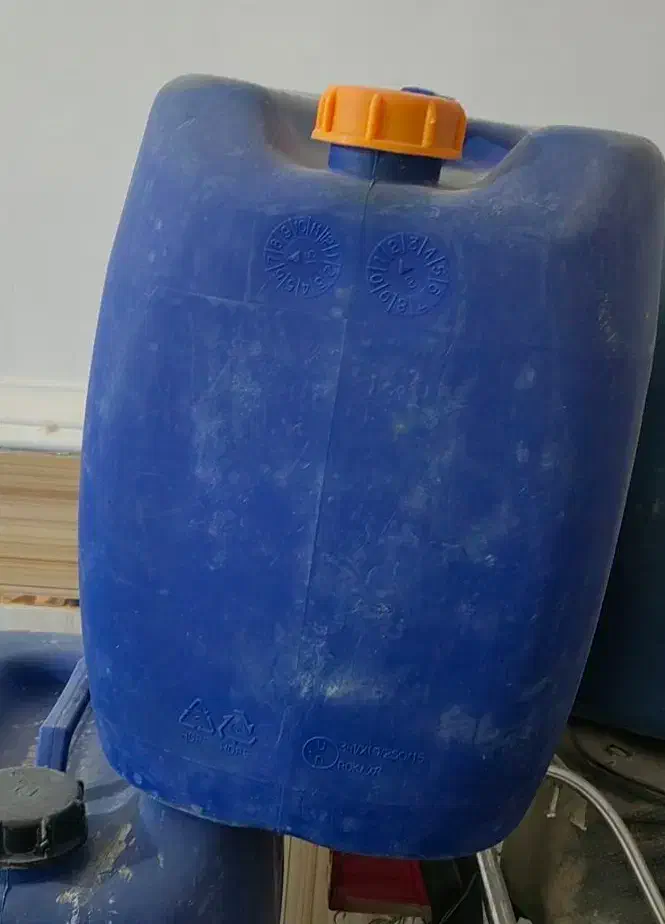 بانکه نفت|ظروف نگهدارنده، پلاستیکی، یکبارمصرف|زابل, |دیوار