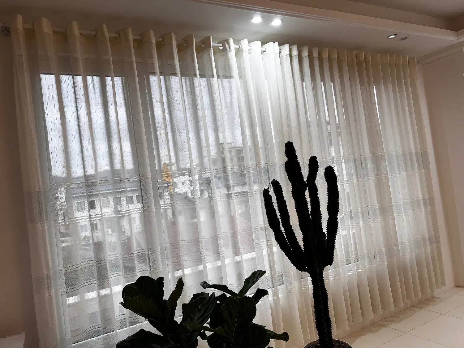 پرده و میله پرده فروشی به دلیل جابه جایی|پرده، رانر، رومیزی|لاهیجان, شقایق|دیوار