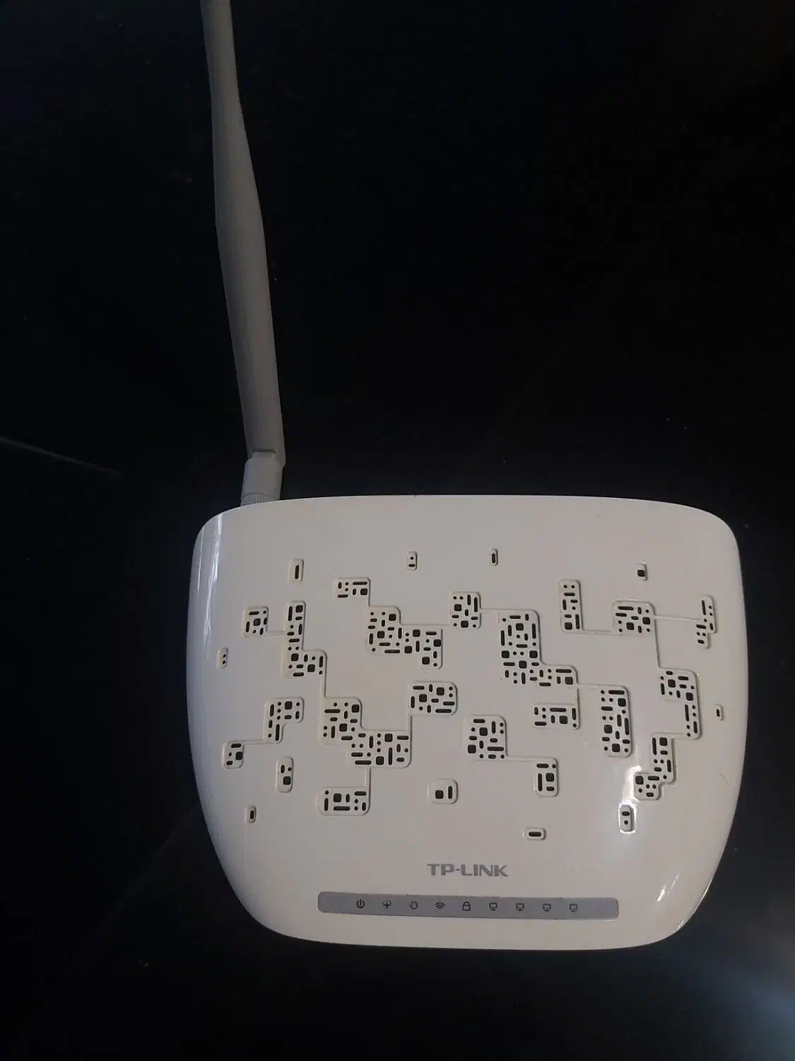 مودم وایرلس TP-LINK 8951ND|مودم و تجهیزات شبکه|سیاهکل, |دیوار