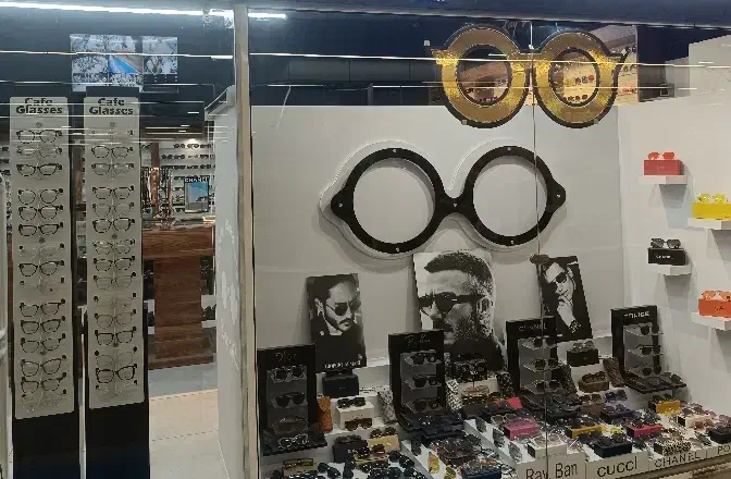 واگذاری فروشگاه عینک طبی و آفتابی|فروشگاه و مغازه|اصفهان, عطار نیشابوری|دیوار