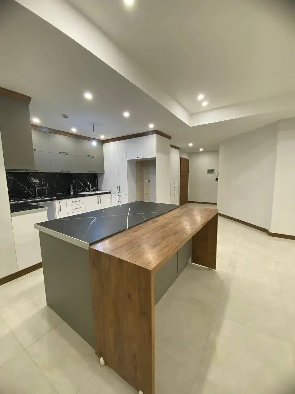 آپارتمان 140متری3خواب بلوارجمهوری|اجارهٔ آپارتمان|کرمان, |دیوار