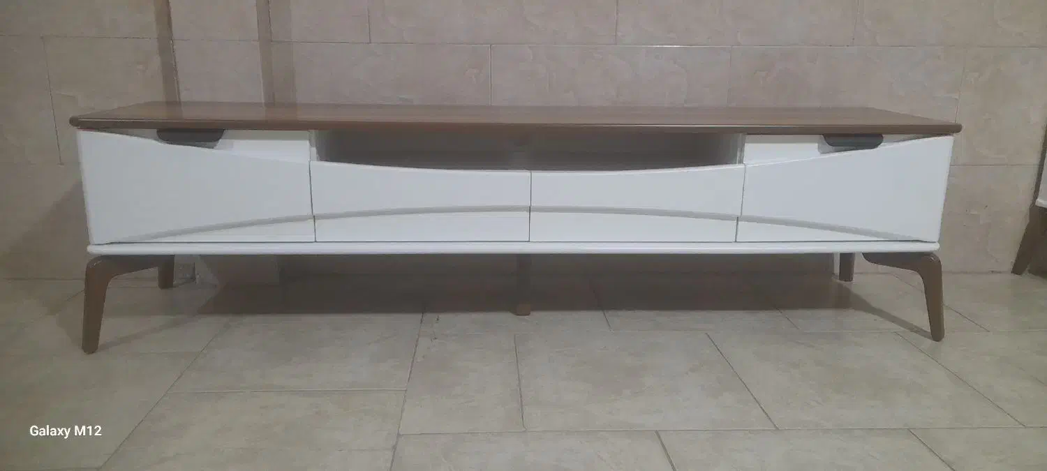 ست کنسول آینه .میز تلویزیون.جلومبلی عسلی|مبلمان خانگی و میز عسلی|چهاردانگه (تهران), |دیوار