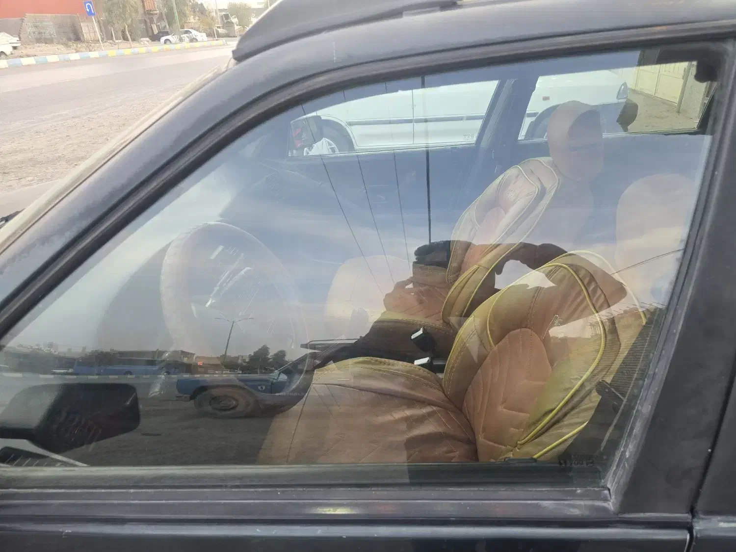 پژو مدل ۸۱ انژکتور ۱۸۰۰|خودرو سواری و وانت|ابریشم, |دیوار