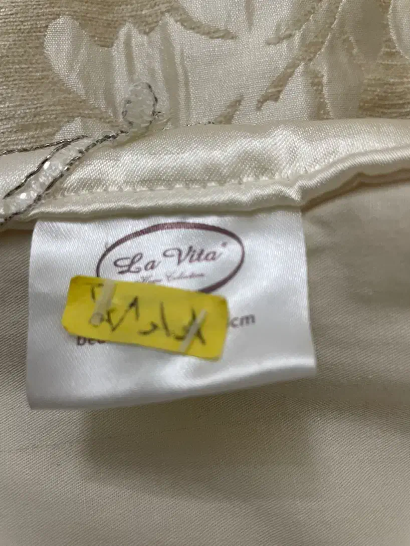 روتختی|سرویس روتختی|رشت, چمارسرا|دیوار