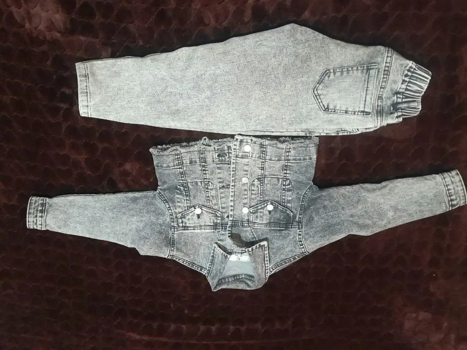 لباس دخترانه دوتیکه ۴۰۰۰۰۰|لباس|خرم‌آباد, |دیوار