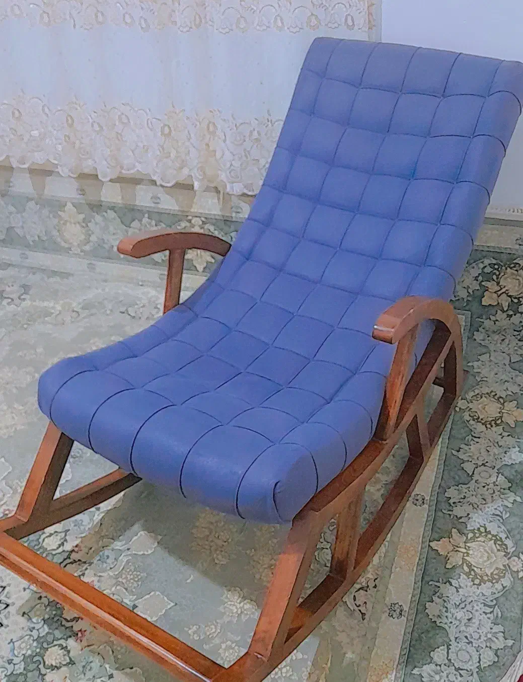 صندلی مادربزرگ|صندلی و نیمکت|بیجار, |دیوار