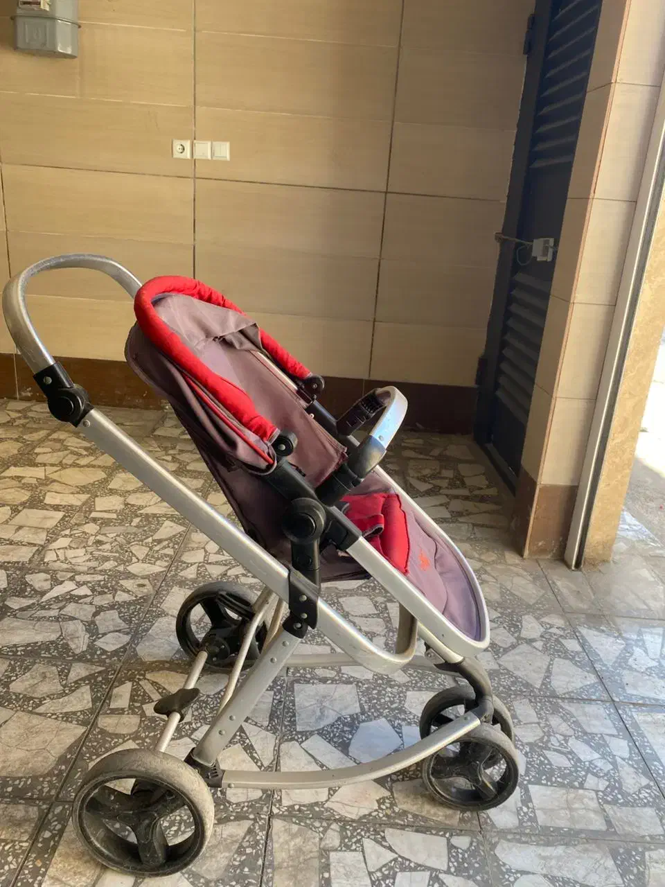 کالسکه بچه|کالسکه و لوازم جانبی|بابل, |دیوار