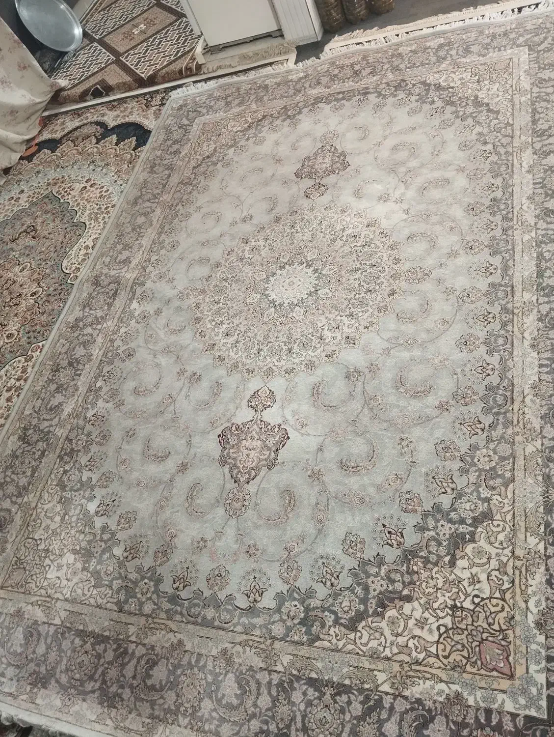 دوعددفرش 9متری به همراه یک پادری یک متری گرد|فرش|گلستان (تهران), |دیوار