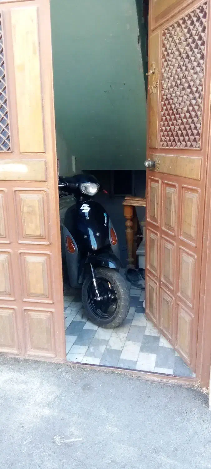 موتور پا کشتی سوزوکی لتس 4 مدل 1401|موتورسیکلت|تبریز, |دیوار