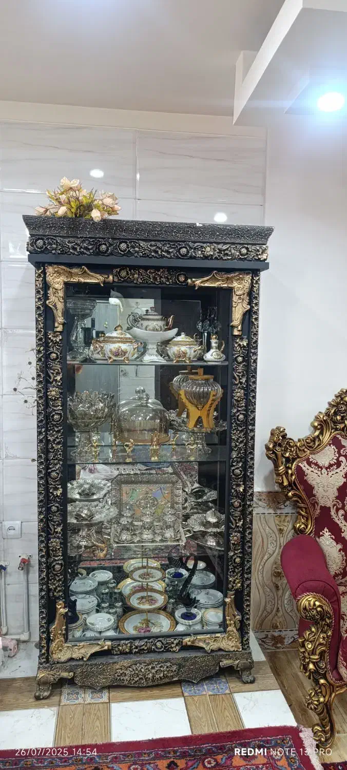 فروش فوری بوفه چوبی|بوفه، ویترین، کنسول|عجب شیر, |دیوار