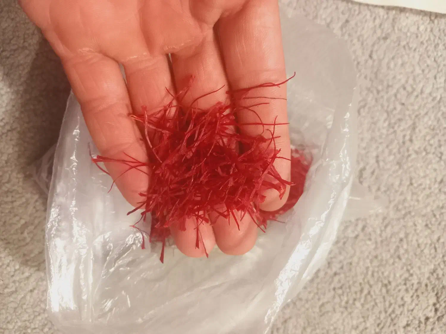 زعفران امسالی خوش  خوش رنگ|خوردنی و آشامیدنی|آکند, |دیوار