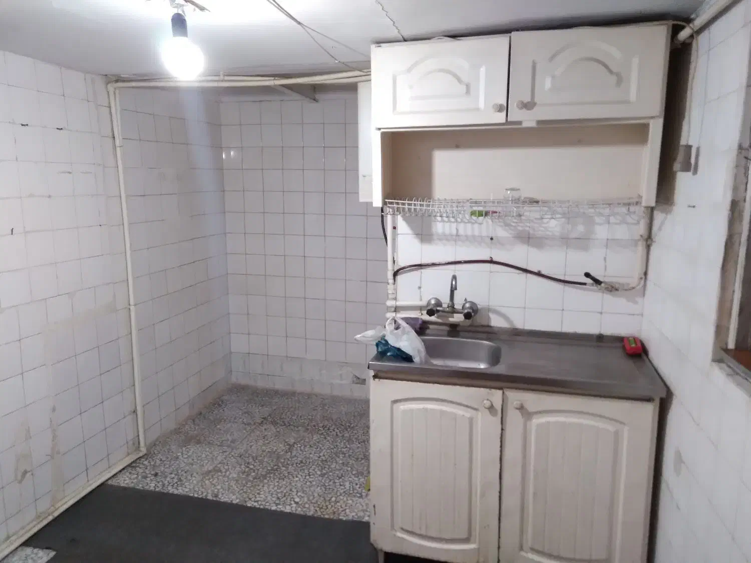 اجاره ی یک واحد خانه طبقه ی همکف|اجارهٔ خانه و ویلا|رشت, دباغیان|دیوار