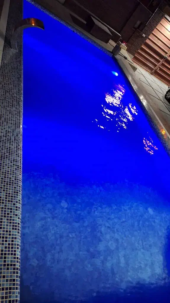 نگهداری استخر جکوزی سرپوشیده روباز|خدمات پیشه و مهارت|تهران, قلهک|دیوار