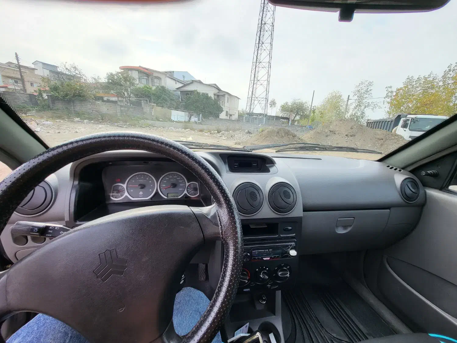 111 نوک مدادی|خودرو سواری و وانت|عباس‌آباد, |دیوار