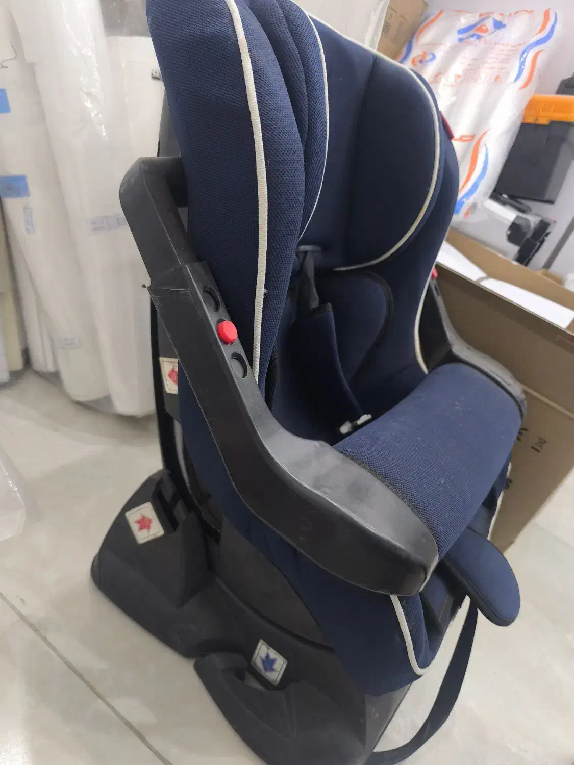 صندلی ماشین|تخت و صندلی بچه|بندرعباس, |دیوار