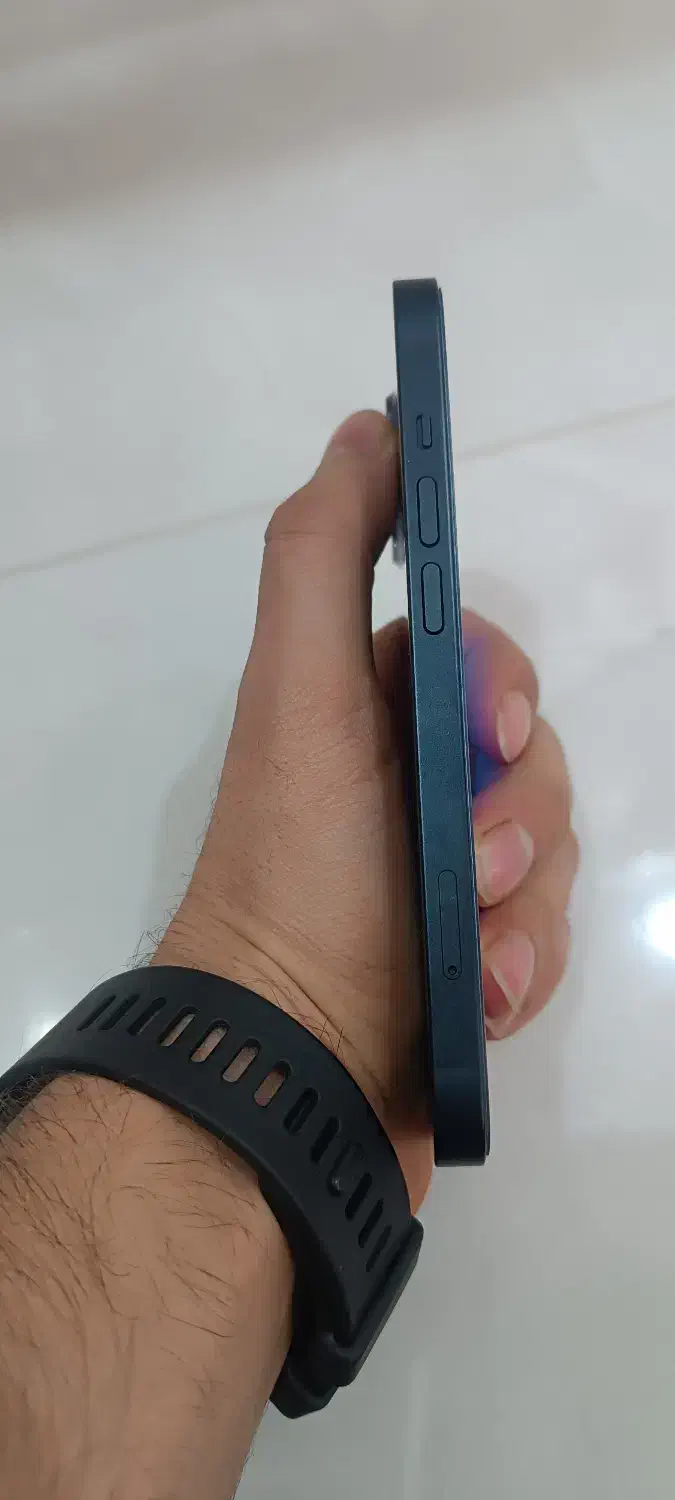 ایفون 14 نرمال iphone نو|موبایل|کرج, حسین آباد (اکبر آباد)|دیوار