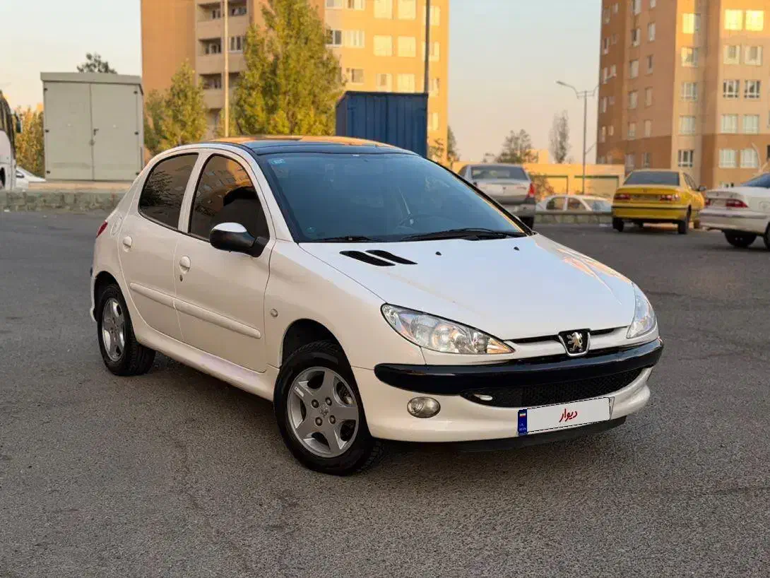 پژو ۲۰۶ تیپ ۳ سقف پانا مدل ۱۴۰۱|خودرو سواری و وانت|تهران, دریاچه شهدای خلیج فارس|دیوار