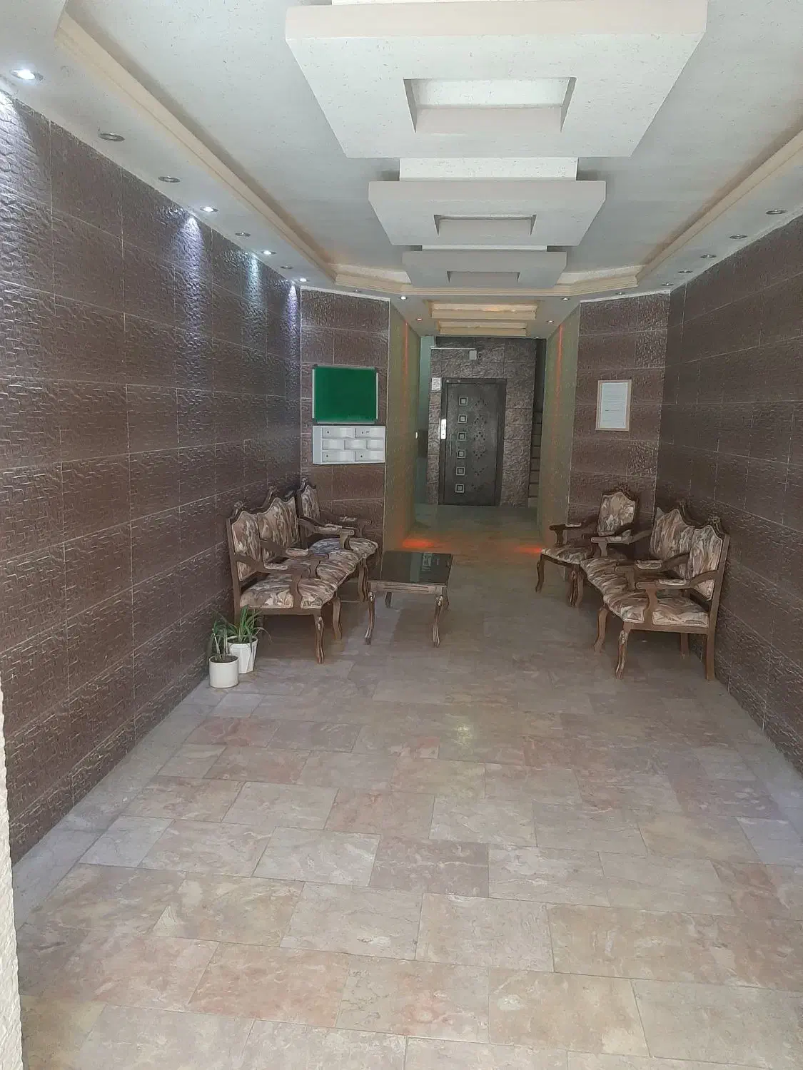 اپارتمان آخرتختی شهرک امام|فروش آپارتمان|بروجرد, |دیوار