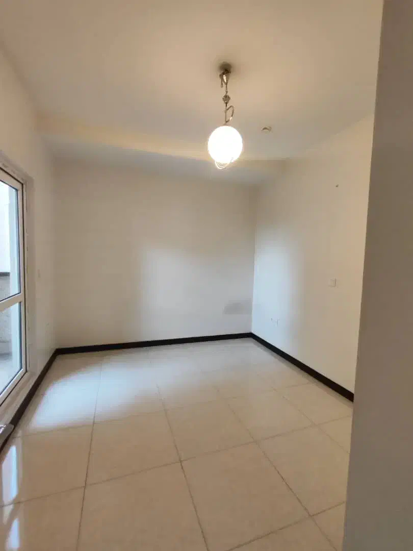 اجاره واحد۱۳۰متری۳خواب خوشنقشه نورگیر کوهک