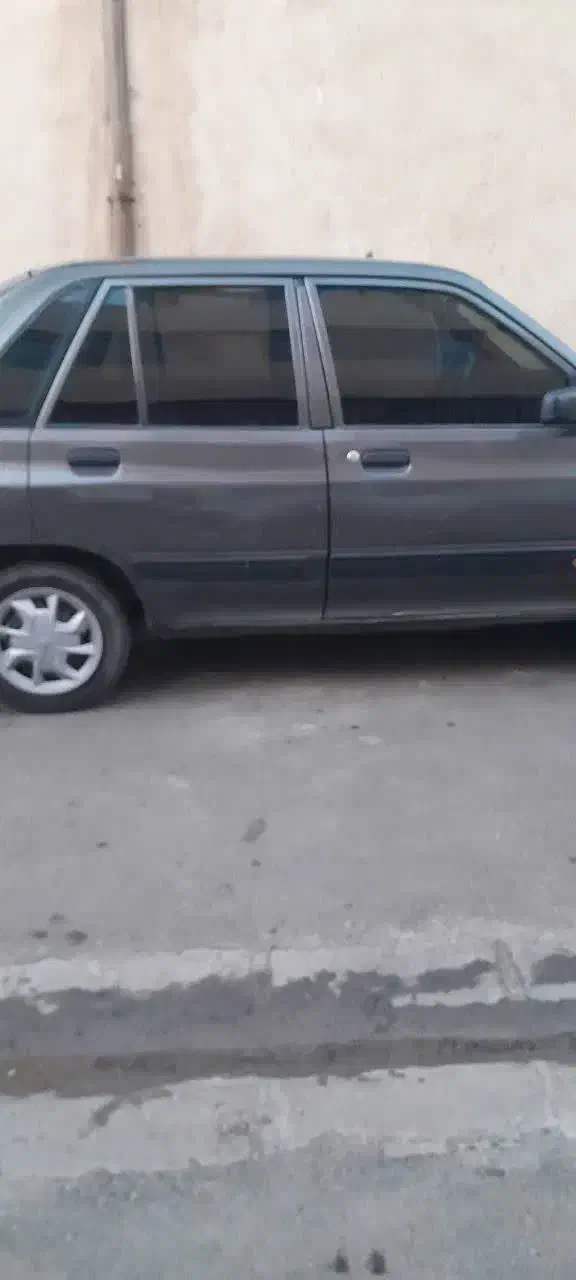 پراید ۱۴۱مدل۸۳ کاربراتور|خودرو سواری و وانت|قم, دروازه چوبی|دیوار