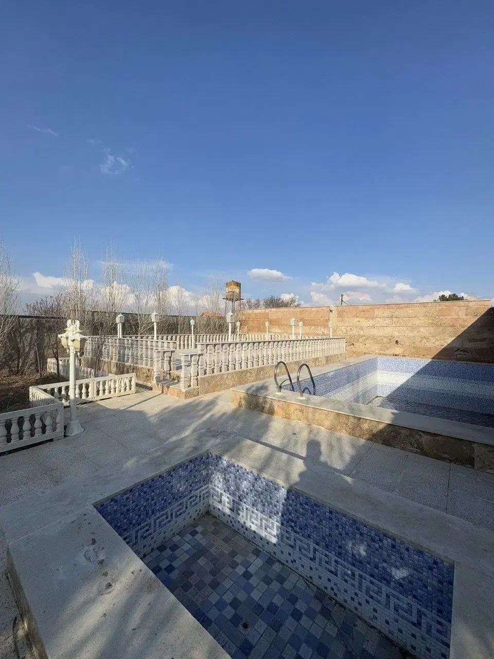 ۷۰۰م ویلا،سند،پایان کار،سهیلیه،چهارباغ|فروش خانه و ویلا|کرج, گلدشت|دیوار