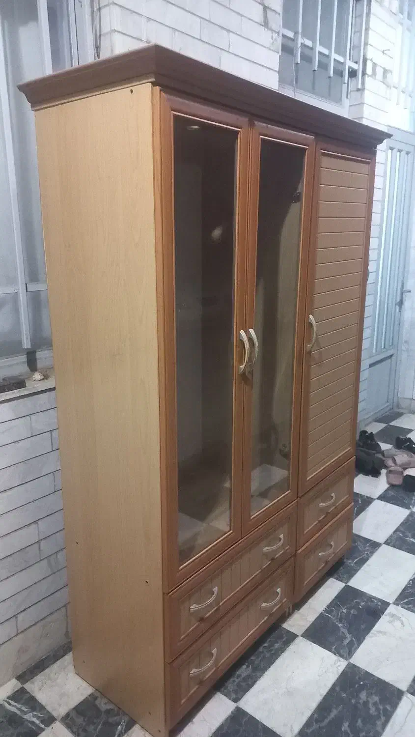 فروش کمد ویترینی|جاکفشی، کمد، دراور|گنبد کاووس, |دیوار