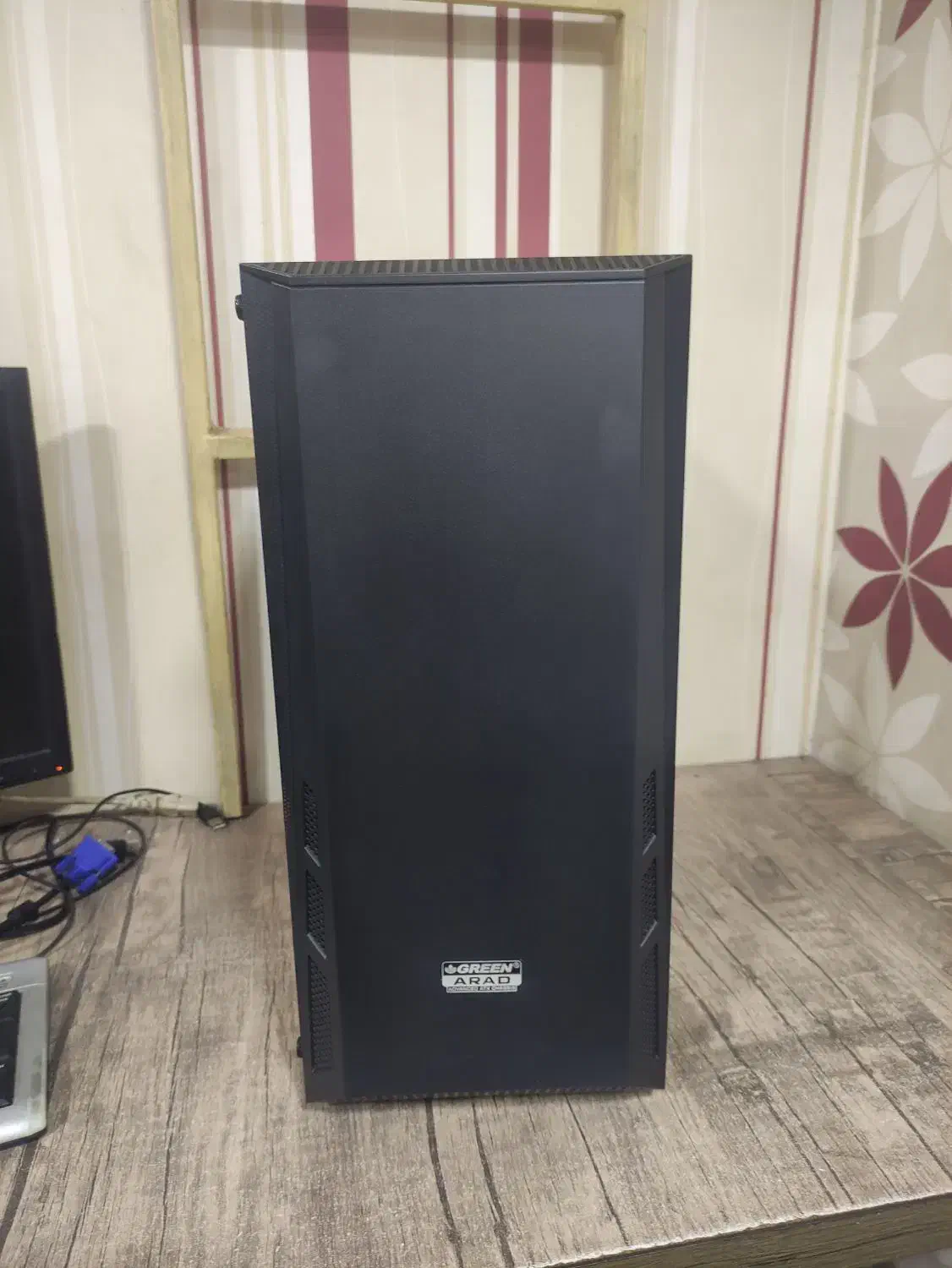 کیس گرین آراد|رایانه رومیزی|لاهیجان, کوی زمانی|دیوار