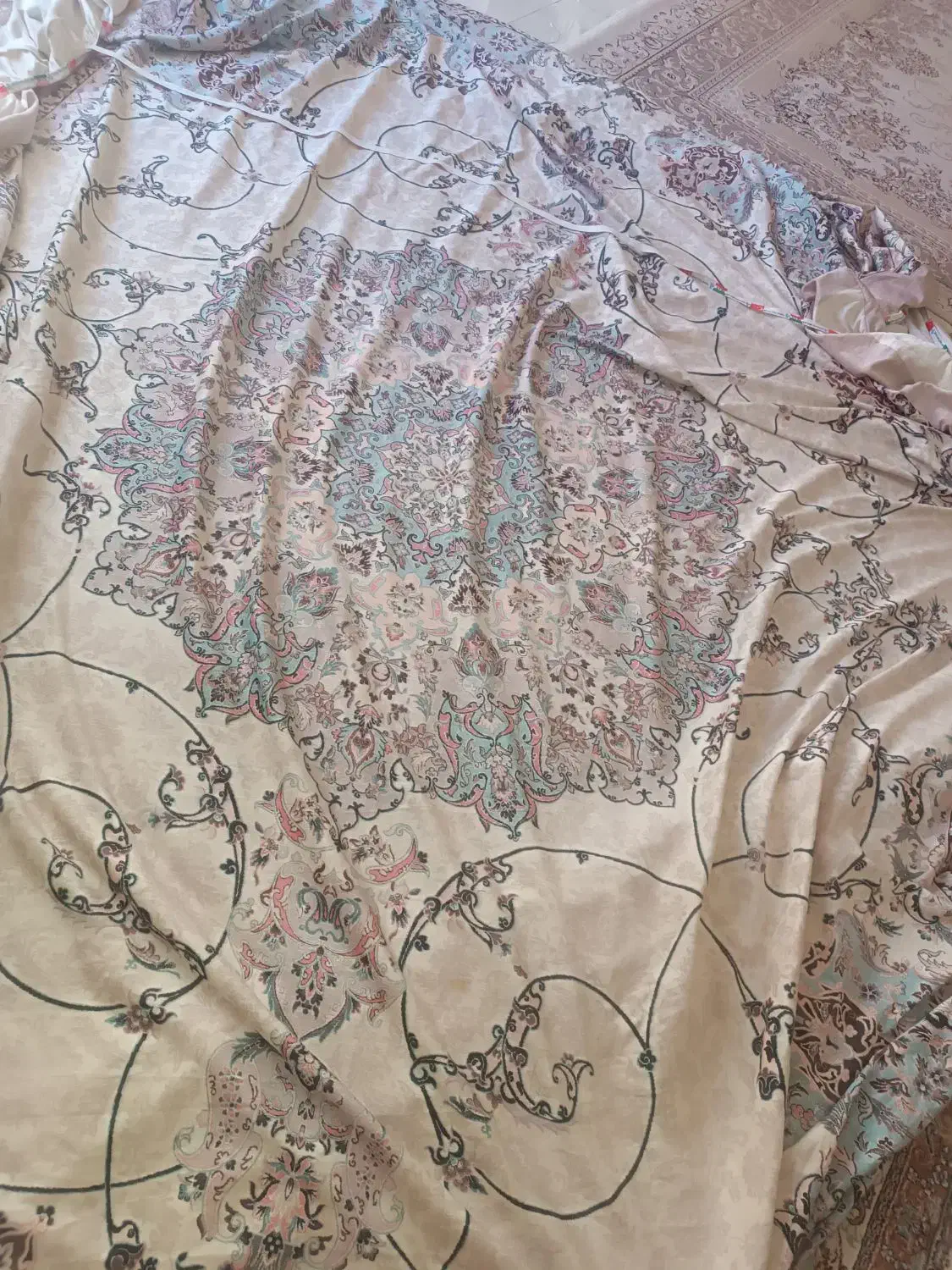 روفرشی کشدار مخمل ترک|روفرشی|مشهد, شهرک ابوذر|دیوار