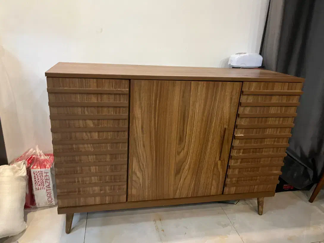 جاکفشی|جاکفشی، کمد، دراور|ماهدشت, |دیوار