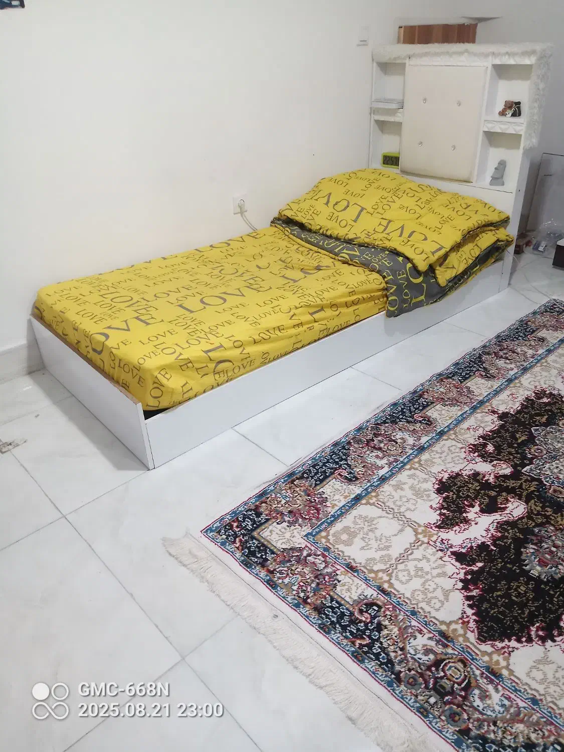 واحدآپارتمان طبقه اول.محله پارک.اجاره کوتاه مدت.|اجارهٔ کوتاه‌مدت آپارتمان و سوئیت|ملایر, |دیوار