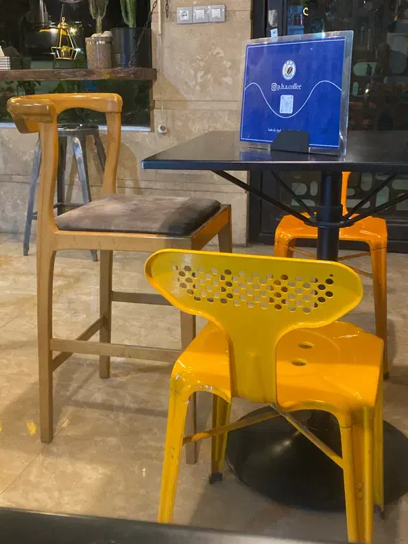 کار در کافه دو شیفت|استخدام خدمات فروشگاه و رستوران|سیرجان, |دیوار