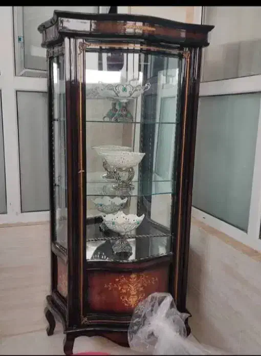 یک عدد آیینه کنسول درحد و یک عدد بوفه درحد|بوفه، ویترین، کنسول|ملارد, |دیوار