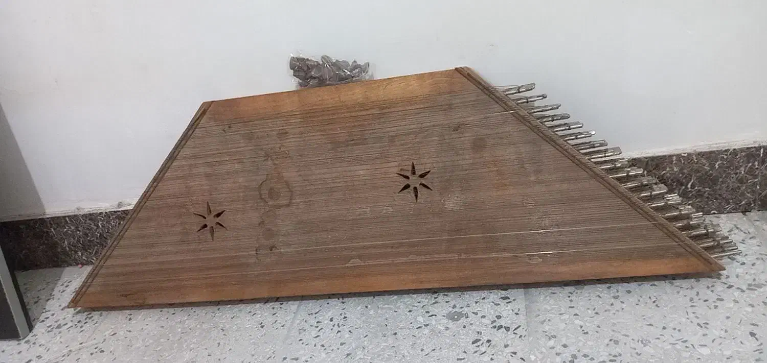 سنتور|سازهای سنتی|دزفول, |دیوار