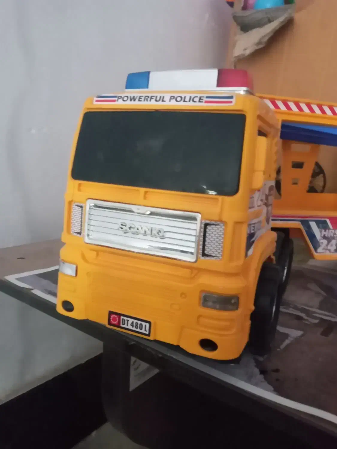 ماشین اسباب بازی فروشی|اسباببازی بچه|خرمآباد, |دیوار