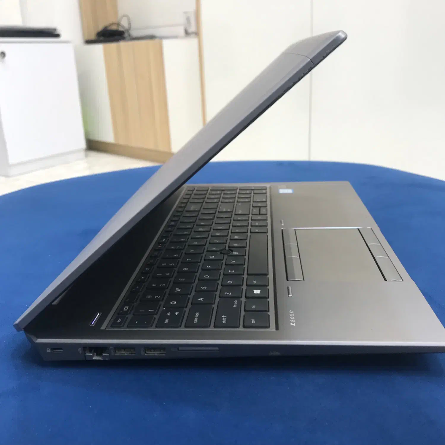 لپتاپ HP ZBOOK G5 نسل ۸ حافظه ۵۱۲ رم ۱۶|رایانه همراه|شیراز, عفیف‌آباد|دیوار