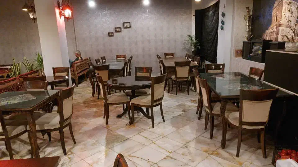 کمک اشپز ،ظرفشور ، پیک ، وسط کار|استخدام خدمات فروشگاه و رستوران|تهران, فردوسی|دیوار