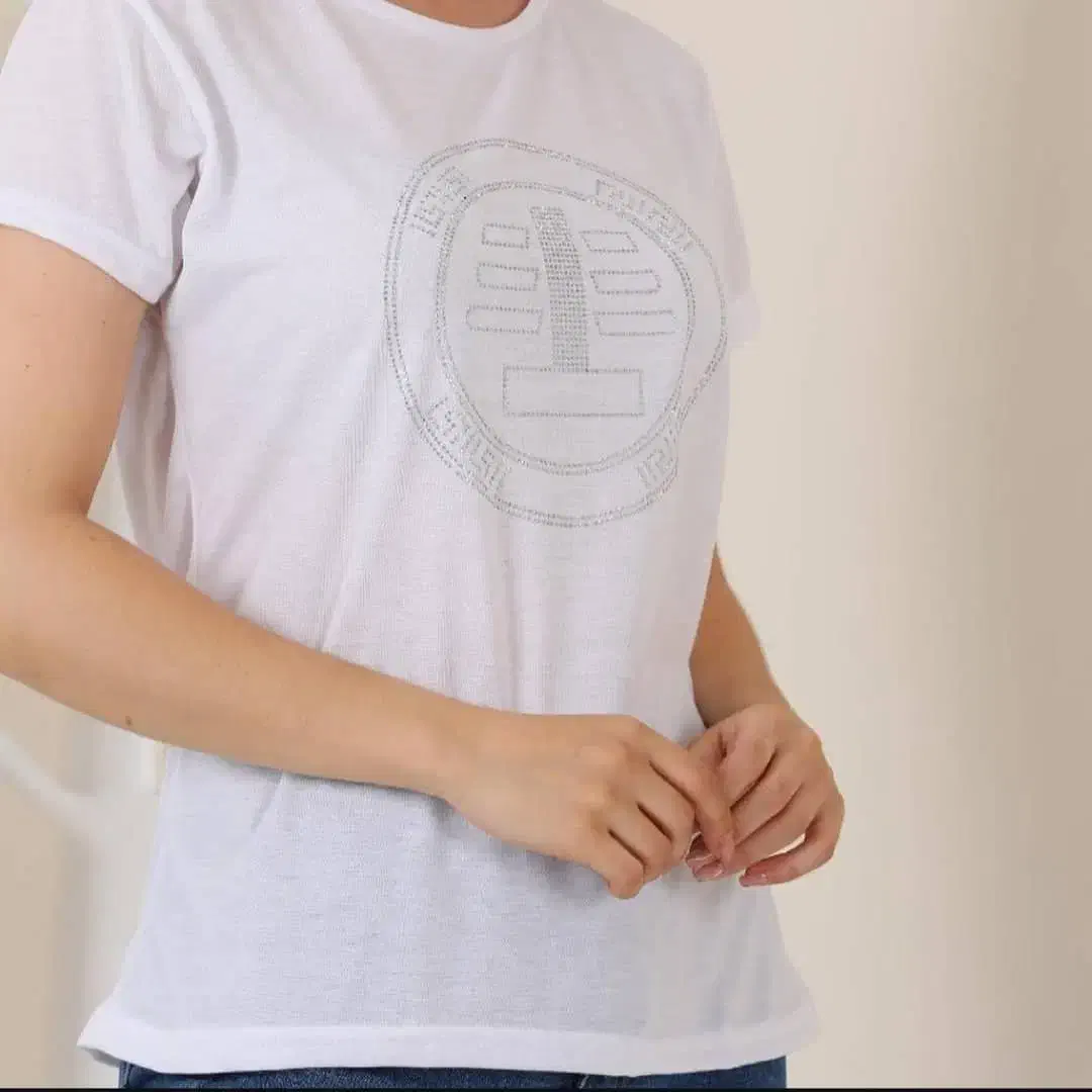 تی شرت قیمت چین ۱۵۰۰ عدد یکجا|لباس|قشم, |دیوار