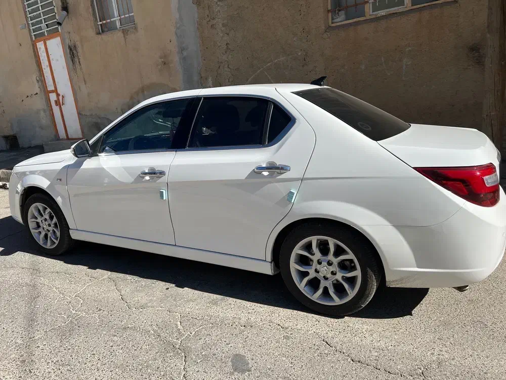 دنا پلاس توربو اتومات|خودرو سواری و وانت|ملایر, |دیوار