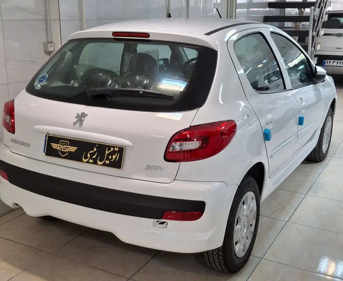 207 Tu5 / اتو رئیسی نقد و اقساط|خودرو سواری و وانت|یزد, |دیوار