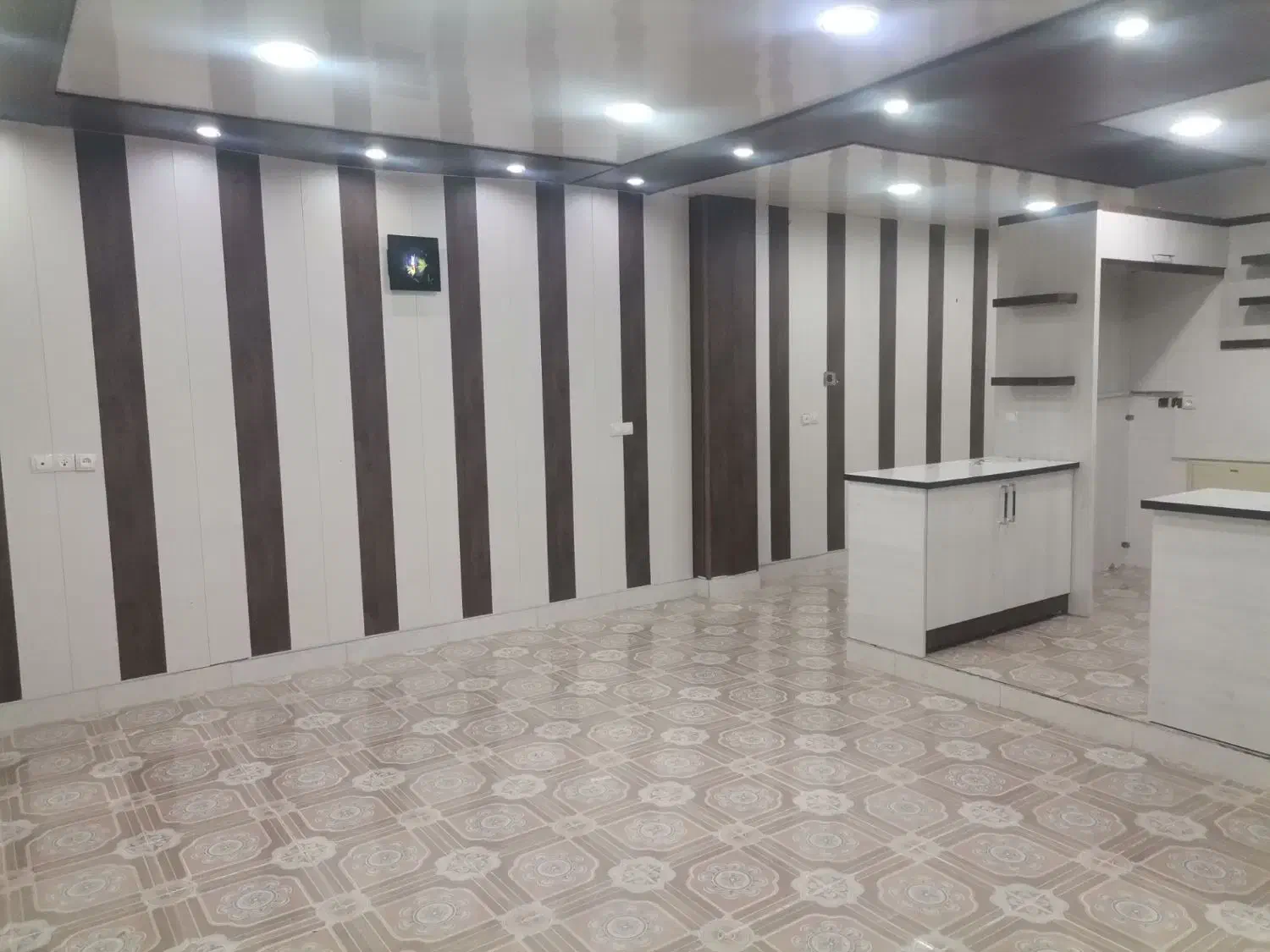 یک واحد برای اجاره زمین شهری|اجارهٔ آپارتمان|لردگان, |دیوار