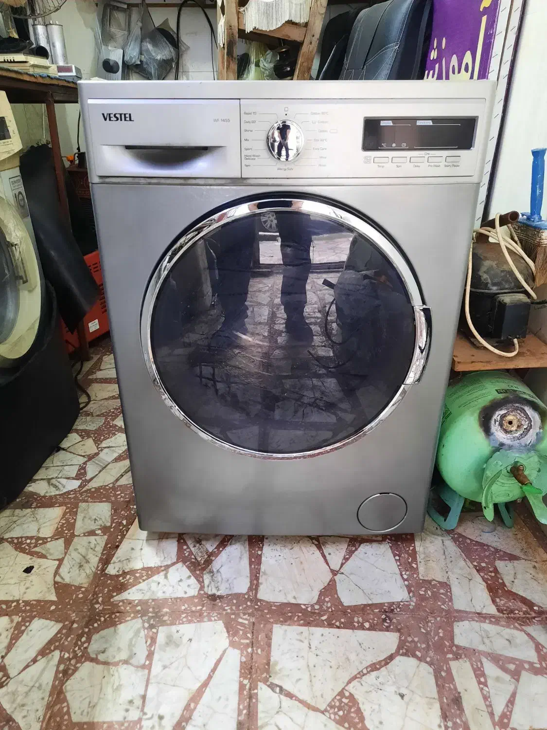 وستل هشت کیلویی|ماشین لباسشویی و خشککن لباس|بابل, |دیوار